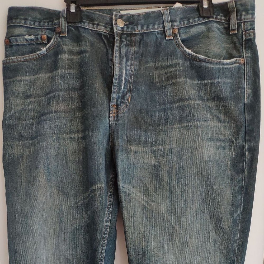 Gap Low rise boot cut jeans 38x32
